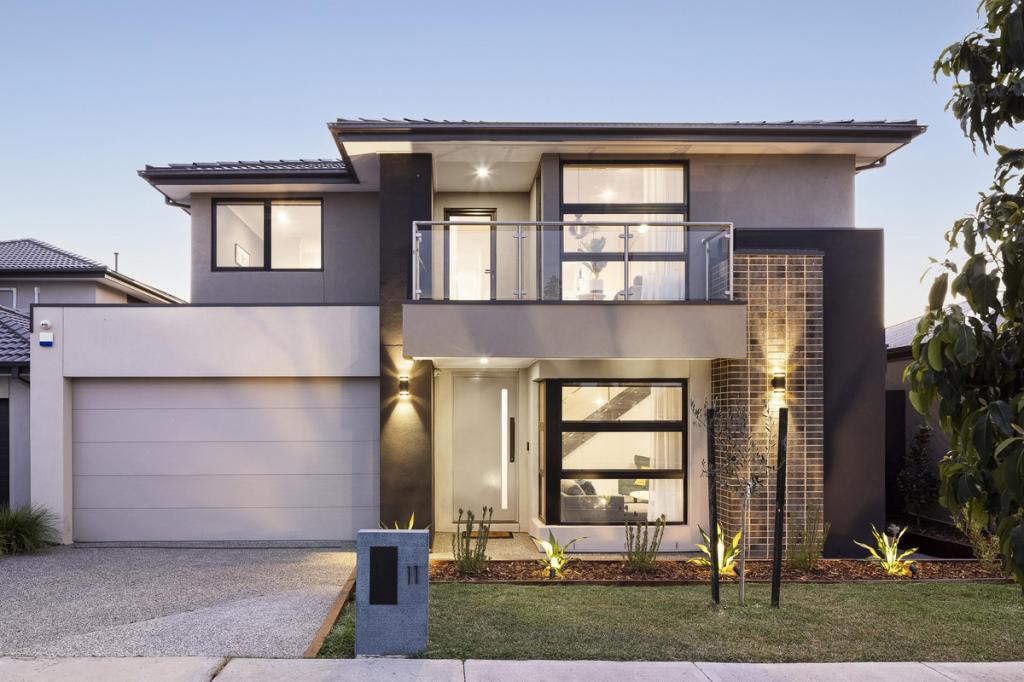 11 VARANASI DR, WOLLERT, VIC 3750