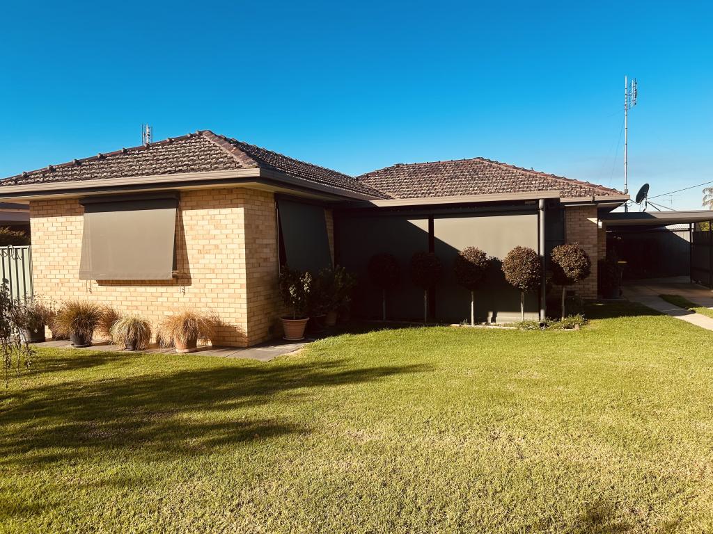 10 White St, Finley, NSW 2713