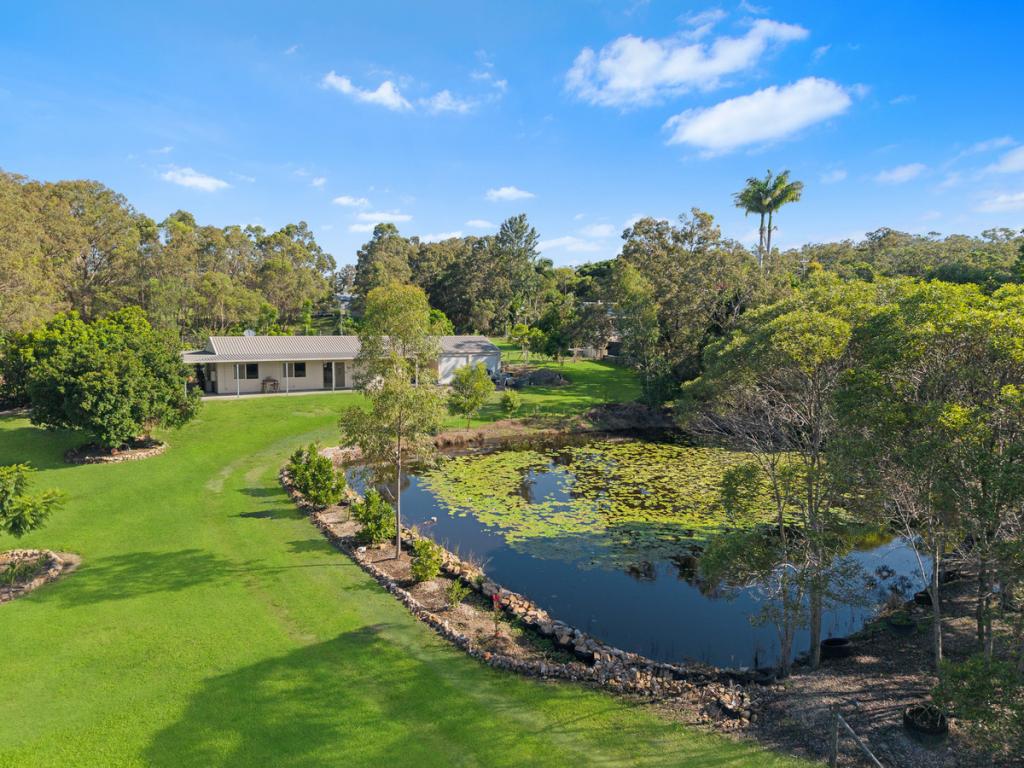 10 SEAVIEW DR, BOORAL, QLD 4655