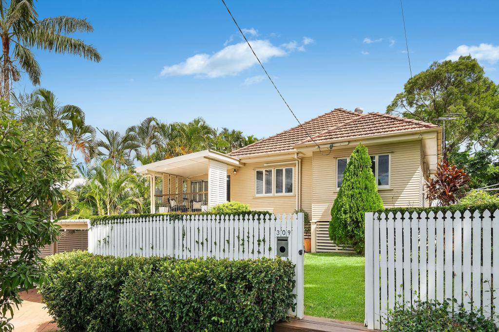 309 Long St E, Graceville, QLD 4075