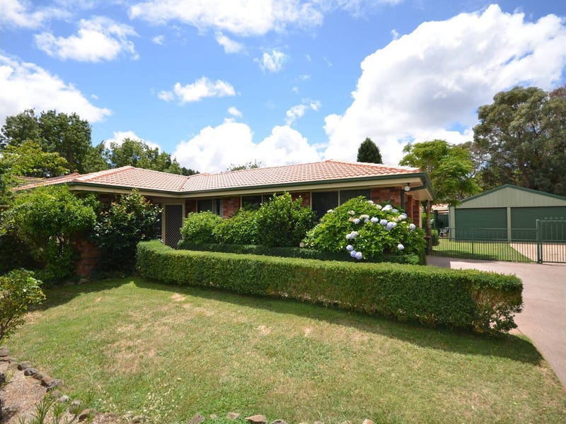 9 Tulip Cl, Bowral, NSW 2576