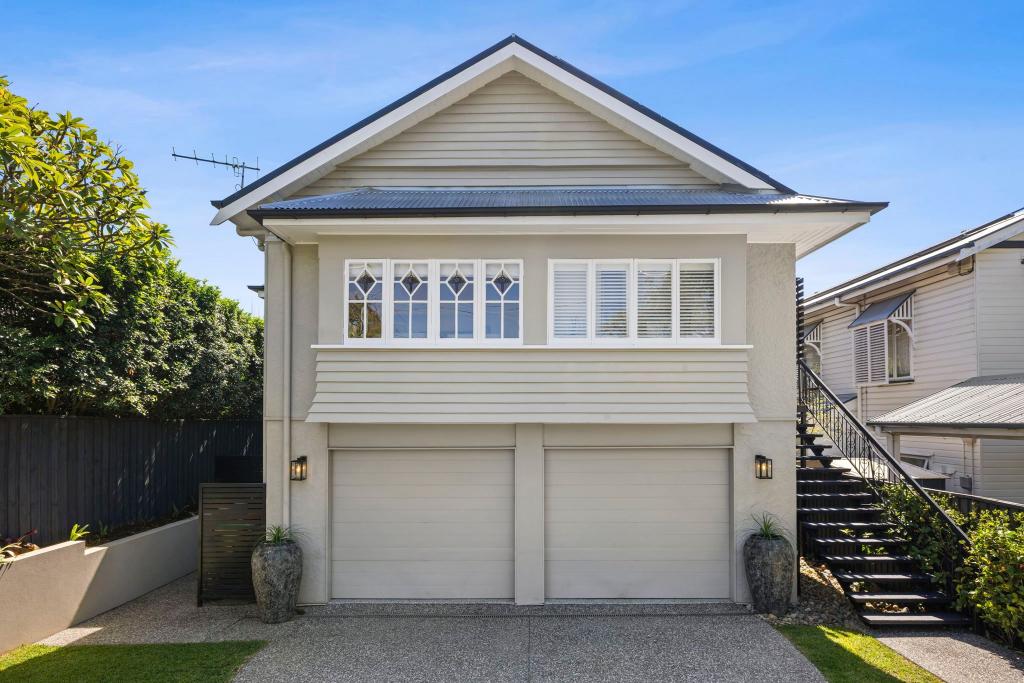 17 Bellevue Tce, Clayfield, QLD 4011