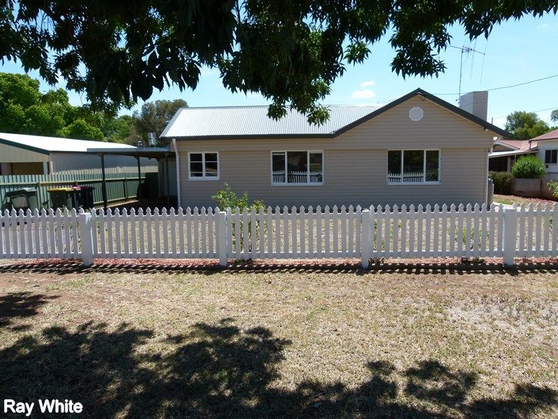 35 Wambat St, Forbes, NSW 2871