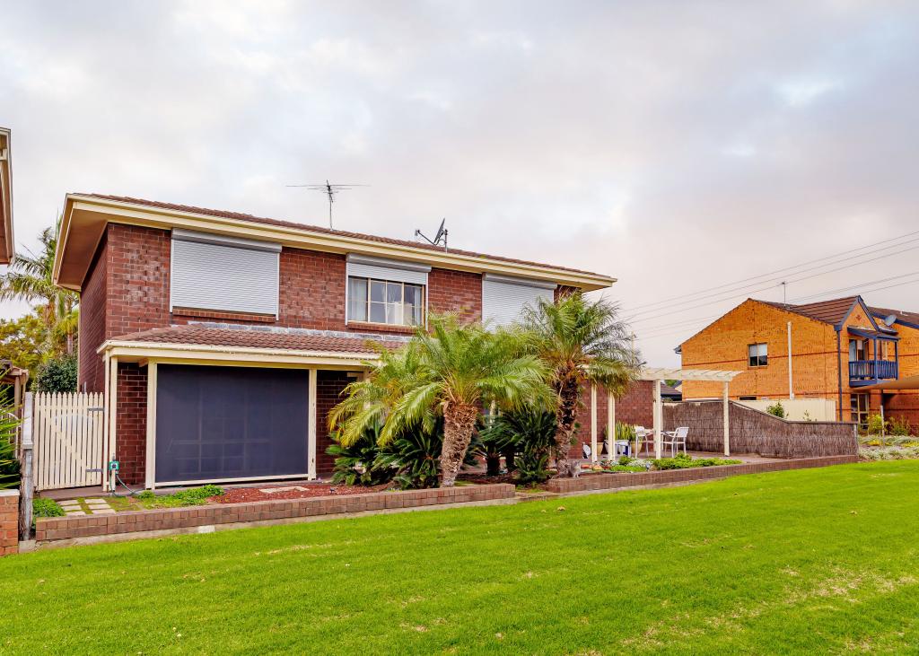21 Lord Hobart Way, West Lakes, SA 5021