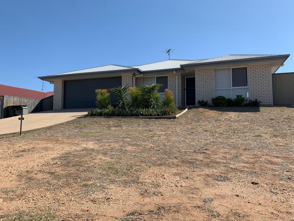 32 Scenic Dr, Emerald, QLD 4720