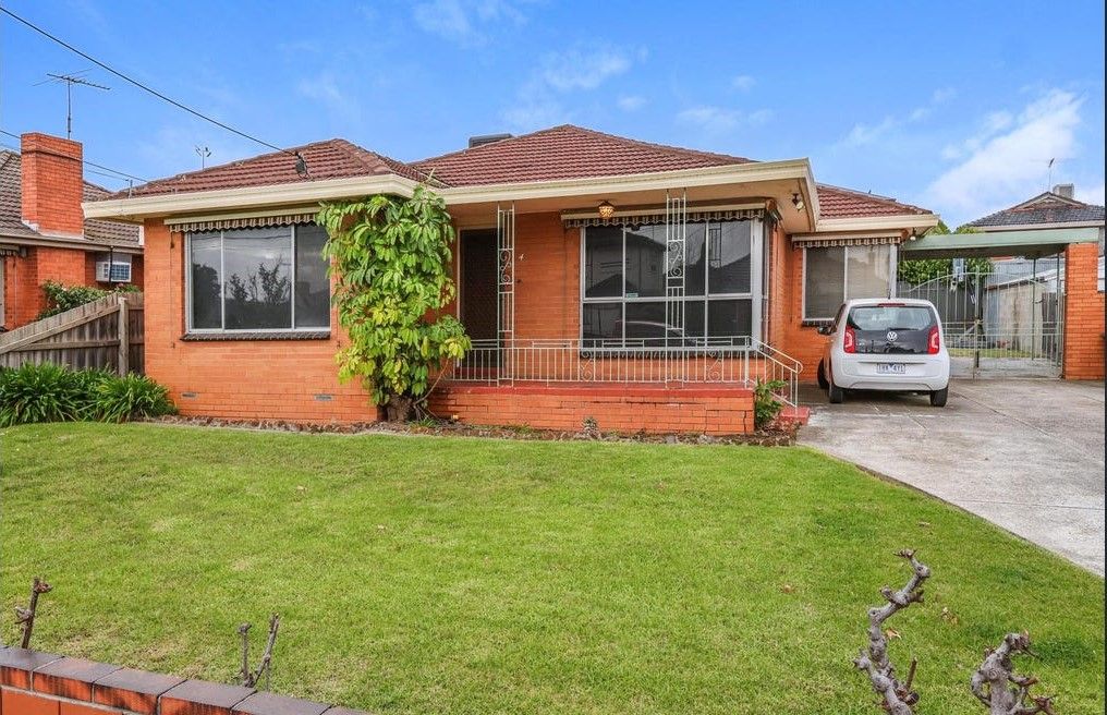 4 Glenys Ave, Airport West, VIC 3042