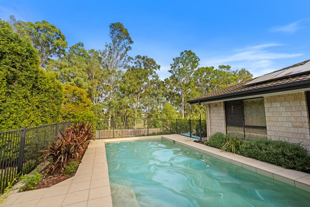 28 Bushland Dr, Southside, QLD 4570