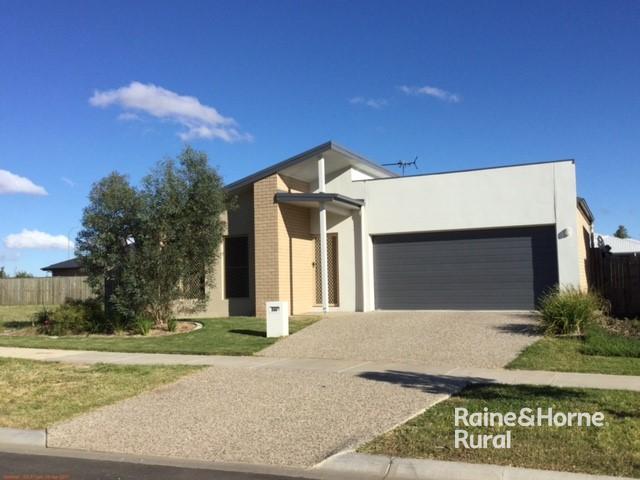 240 UPPER MCDOWALL, ROMA, QLD 4455
