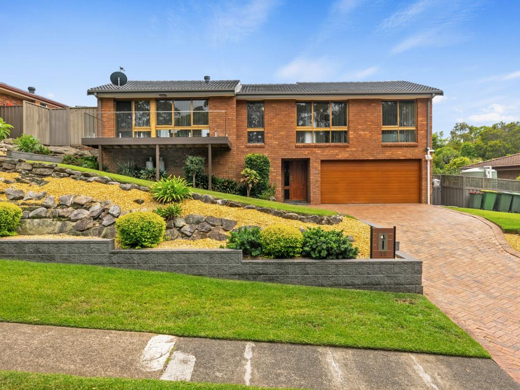 22 Albatross Cct, Woronora Heights, NSW 2233