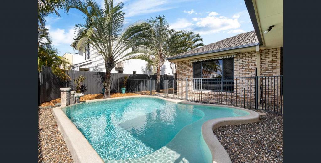 6 REDCEDAR ST, NORTH LAKES, QLD 4509