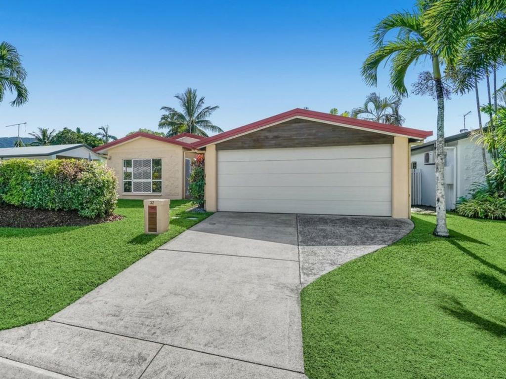 32 Bondi Cres, Kewarra Beach, QLD 4879