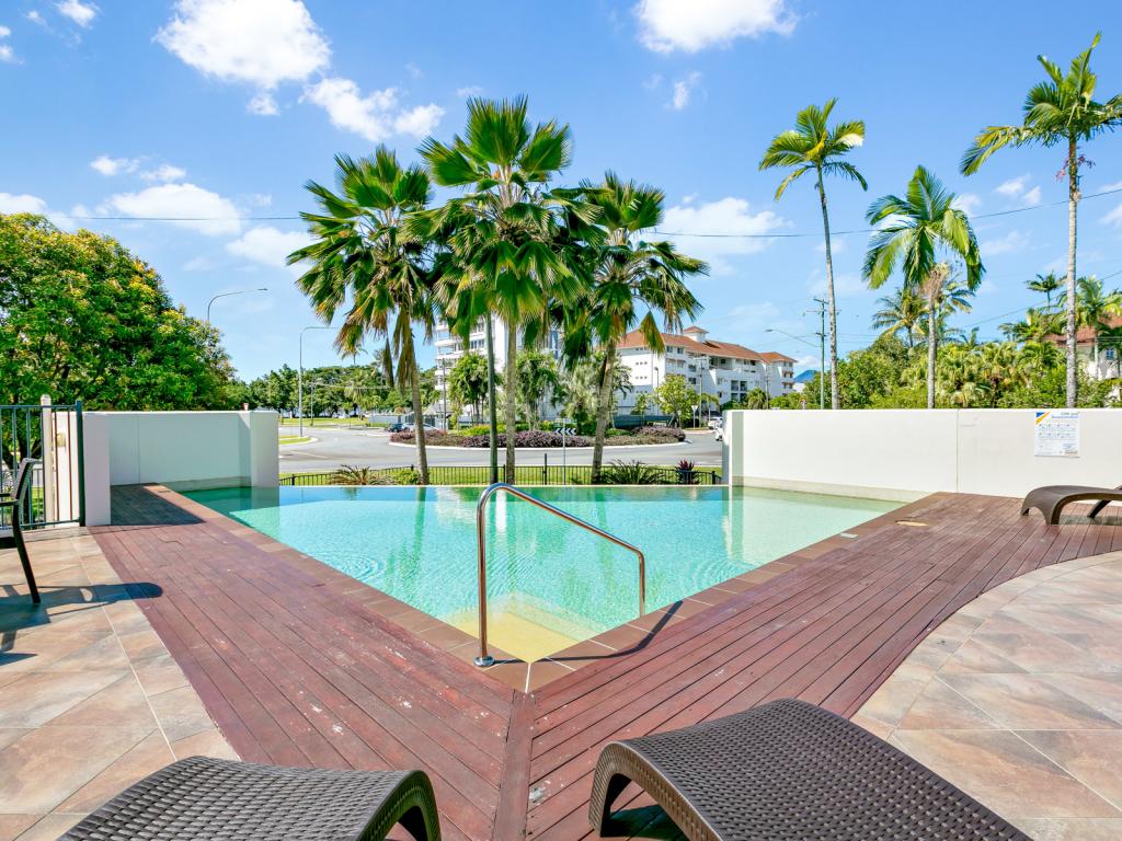 11/331-337 Lake St, Cairns North, QLD 4870