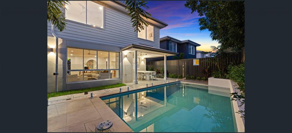 Contact Agent For Address, Labrador, QLD 4215