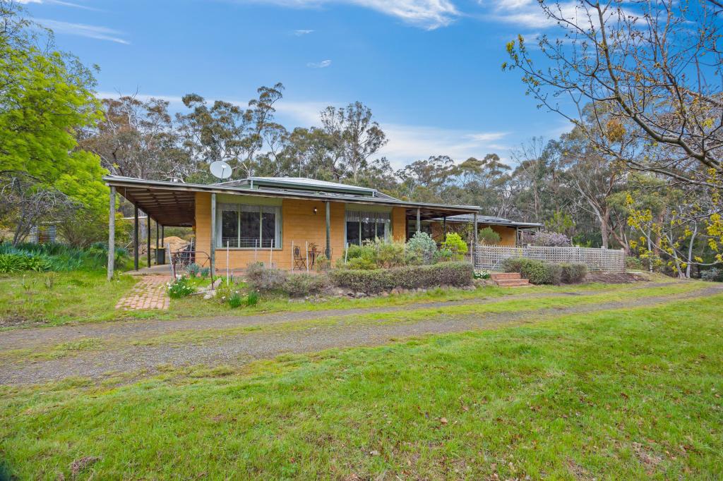 469 Old Shirley Rd, Beaufort, VIC 3373