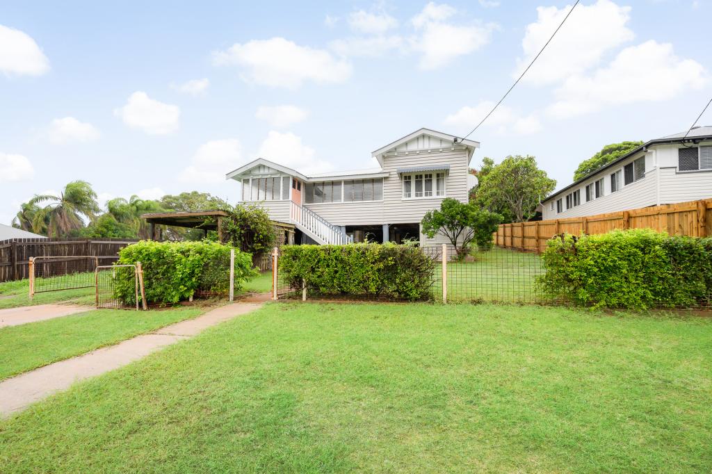 9 Bayne St, West Gladstone, QLD 4680