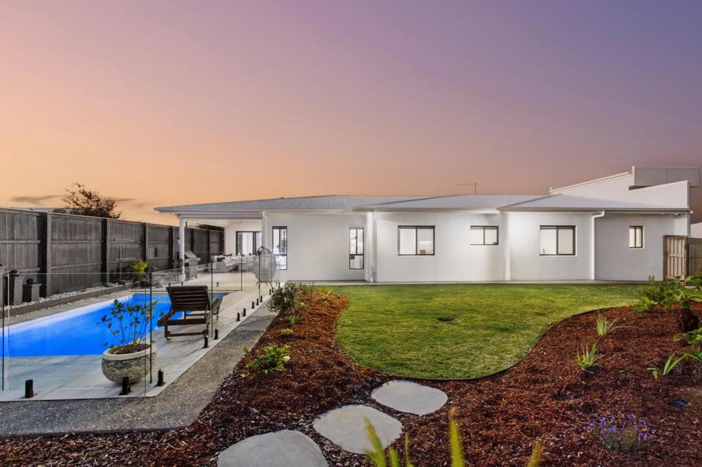 8 Kalbarri St, Banya, QLD 4551