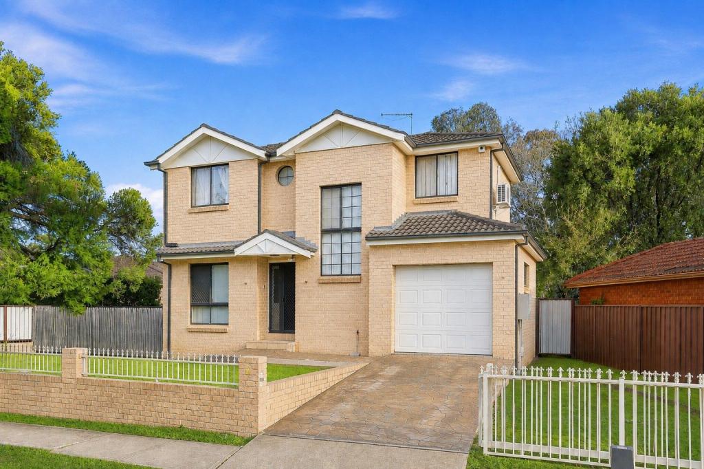 33 ORAMZI RD, GIRRAWEEN, NSW 2145