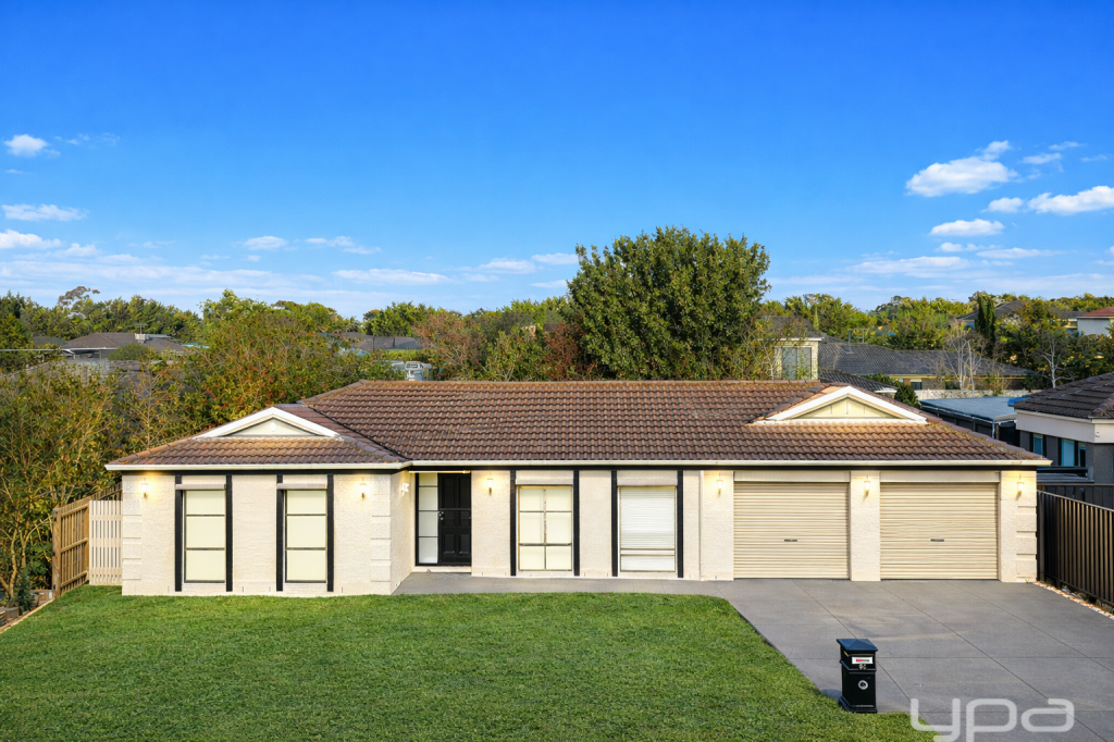 20 Dunfermline Way, Point Cook, VIC 3030