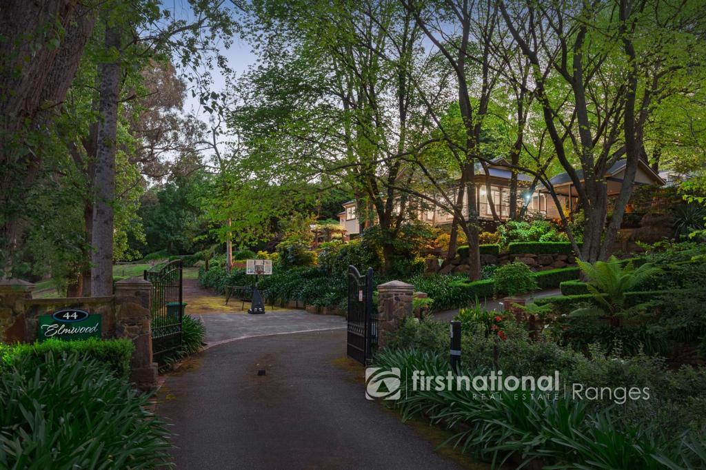 44 Old Beaconsfield Rd, Emerald, VIC 3782