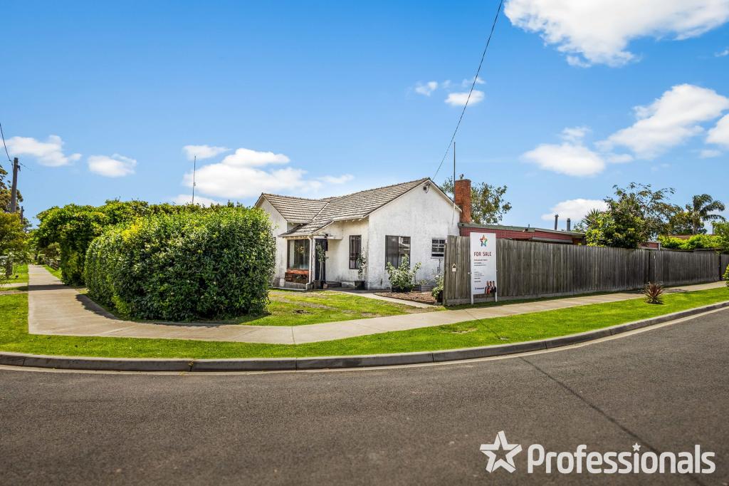 11 Mcmillan Cres, Yarram, VIC 3971