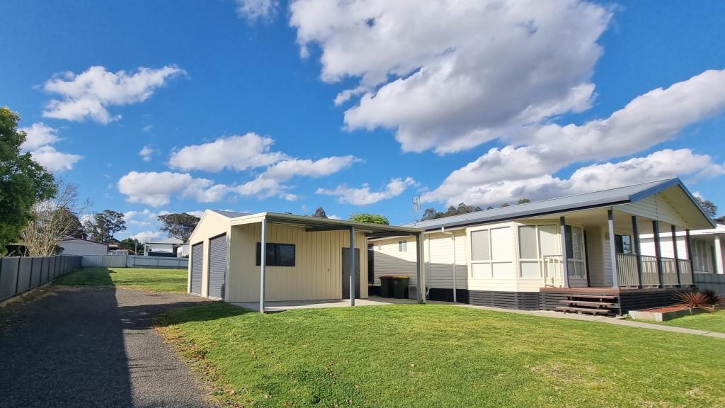 30 Long St, Cessnock, NSW 2325