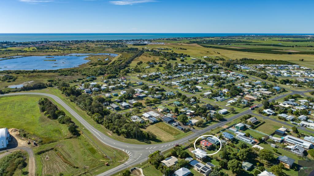 6 Powers St, Burnett Heads, QLD 4670