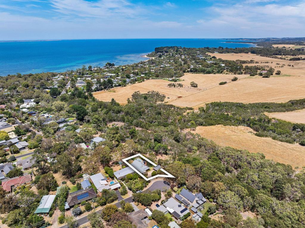 19 Ferguson Dr, Balnarring Beach, VIC 3926