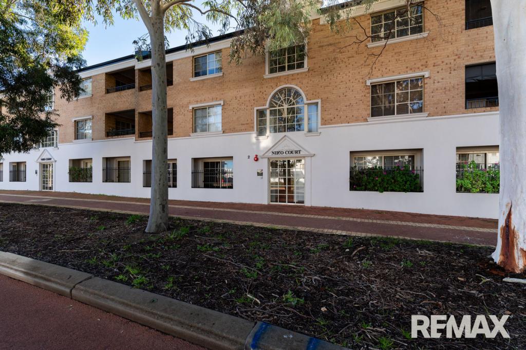 18/2 Plaistow St, Joondalup, WA 6027