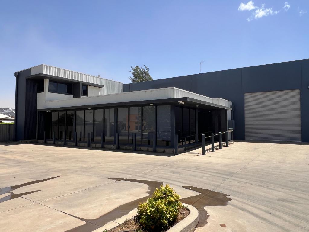 56a Jondaryan Ave, Griffith, NSW 2680