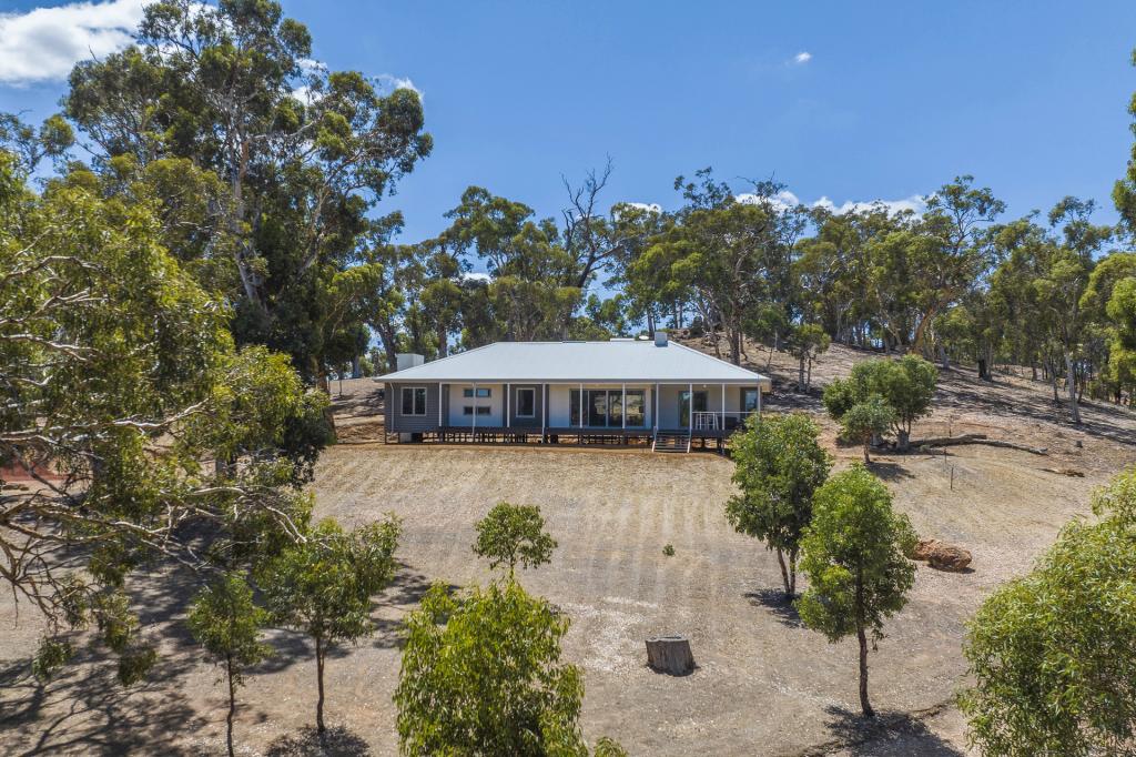 132 Wisteria Way, Chittering, WA 6084