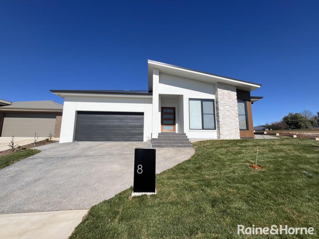 8 Rifle Range Rd, Orange, NSW 2800