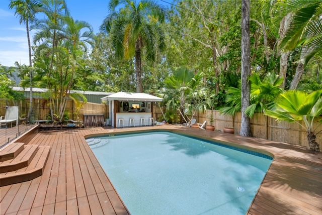 3 Onyx St, Clifton Beach, QLD 4879