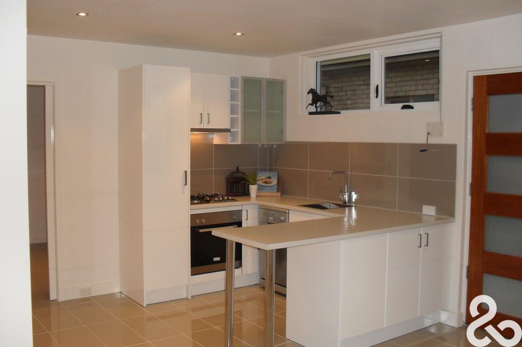 4/172 Albert St, Preston, VIC 3072