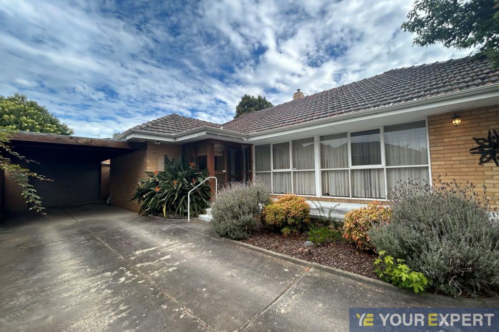 8 Sutton Ct, Glen Waverley, VIC 3150