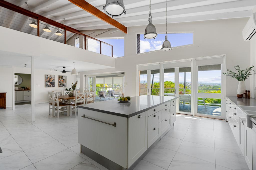 19 DURIGAN PL, BANORA POINT, NSW 2486