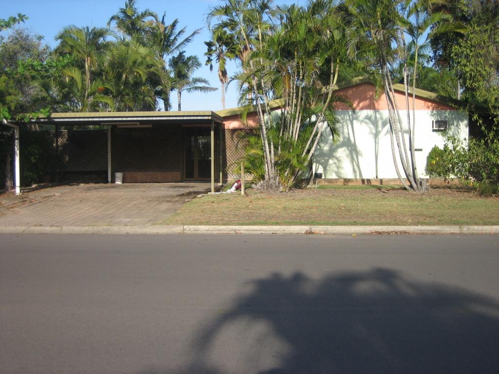 14 Griffey St, Burdell, QLD 4818