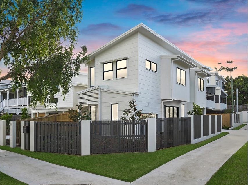22 Erskine Ave, Kedron, QLD 4031