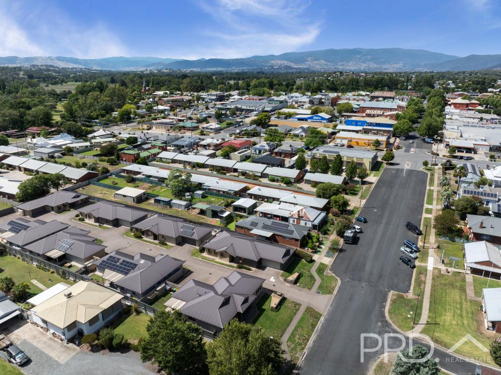 12 Russell St, Tumut, NSW 2720