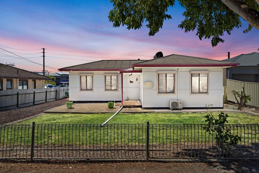 17 Ramsay Ave, Hillcrest, SA 5086