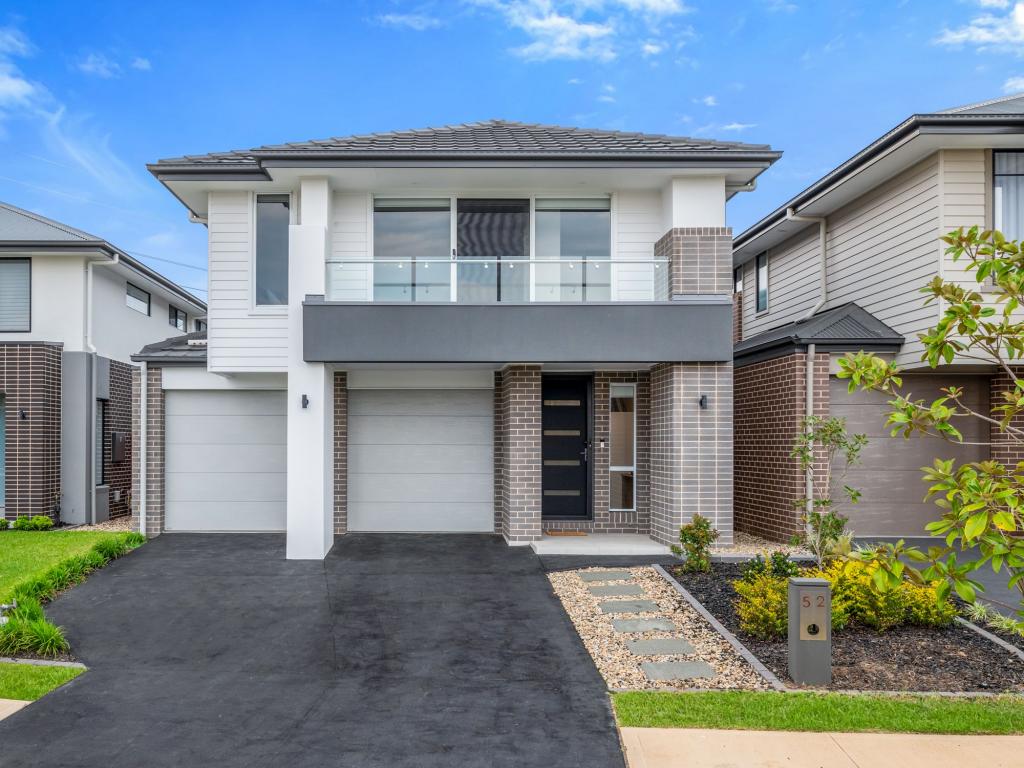 52 Fitzgerald Ave, Oran Park, NSW 2570