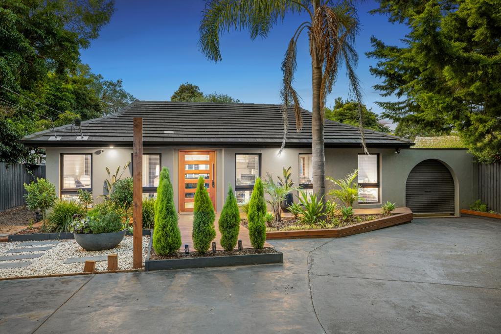 29 Foster Cres, Knoxfield, VIC 3180