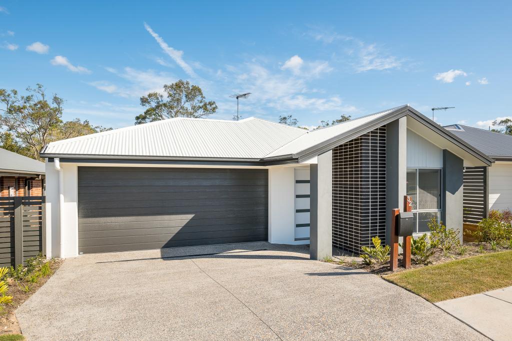 32 Cottee Cct, Park Ridge, QLD 4125