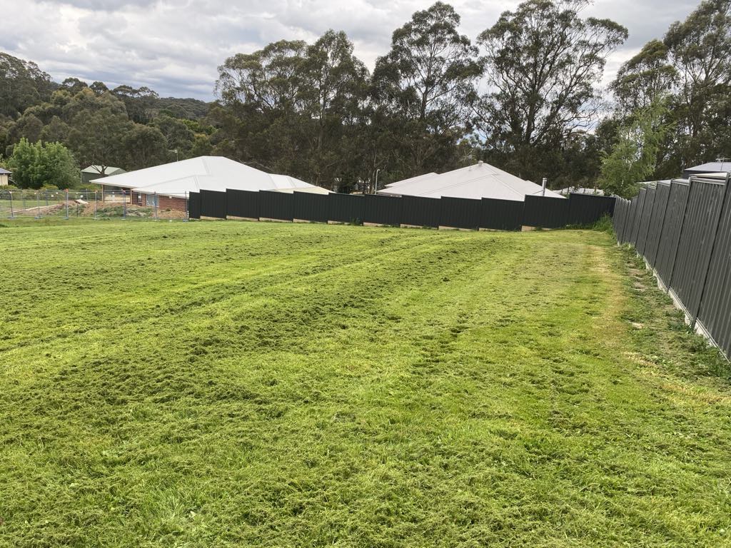 6 Lyndhurst St, Gordon, VIC 3345