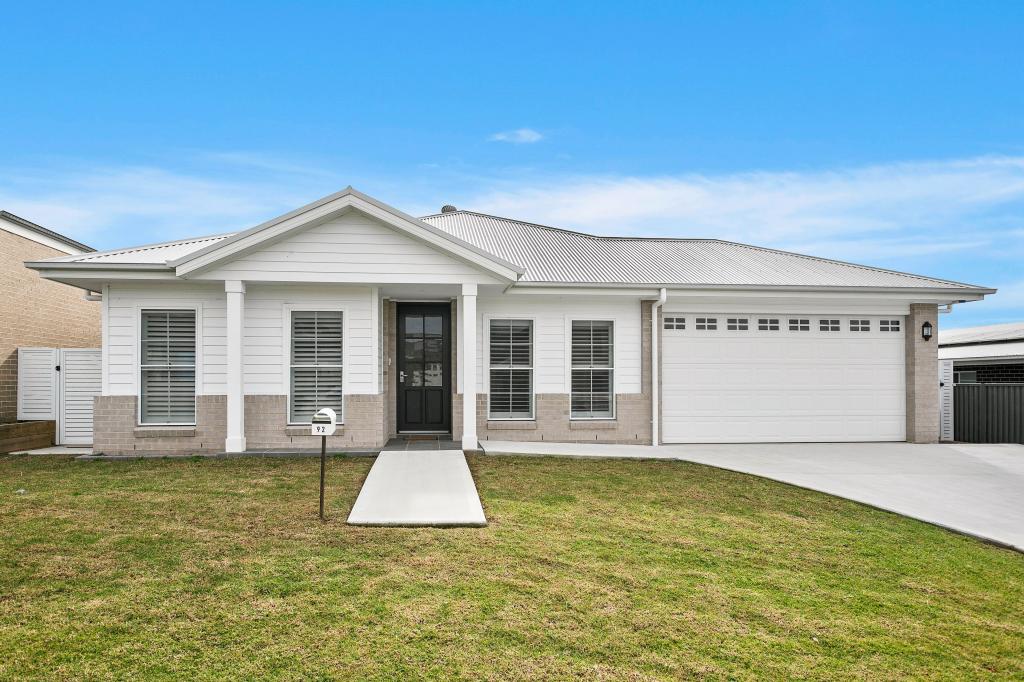 92 Bushranger Pde, Calderwood, NSW 2527