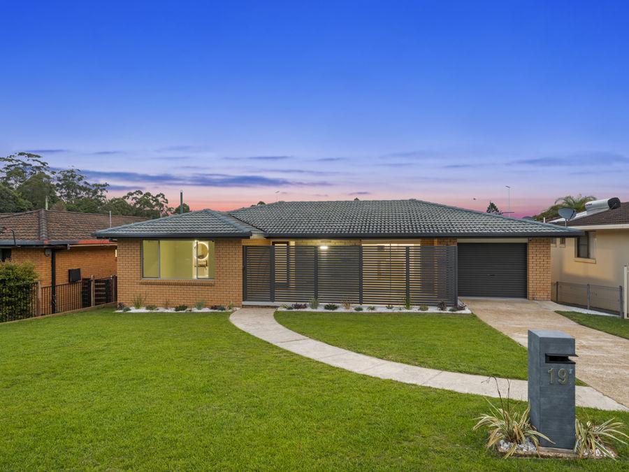 19 Murray Dr, Coffs Harbour, NSW 2450