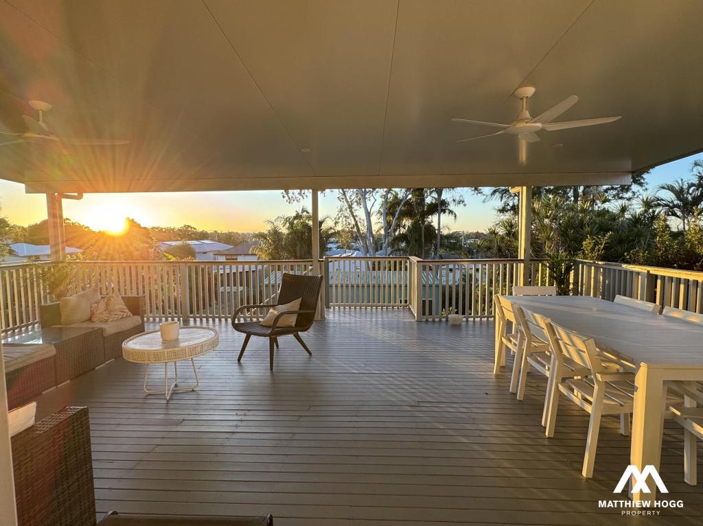 18 Rickston St, Manly West, QLD 4179
