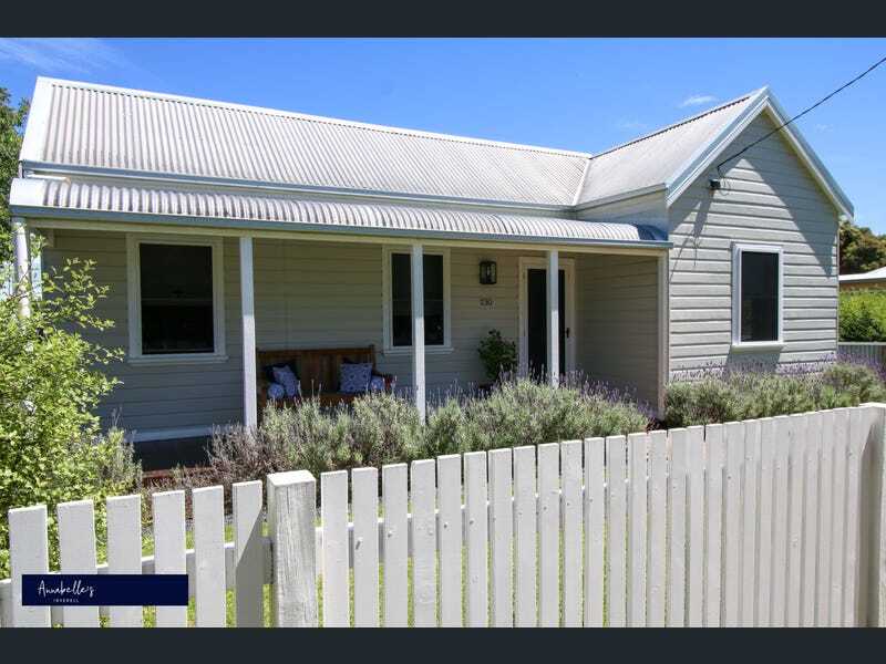 130 HENDERSON ST, INVERELL, NSW 2360