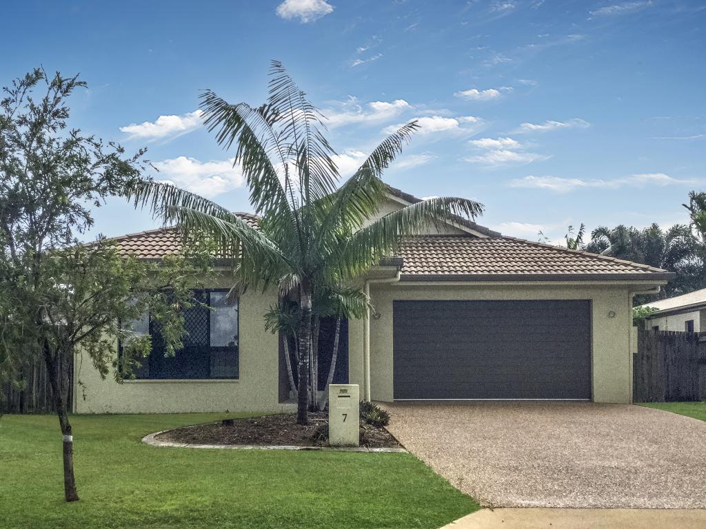 7 Osterlund Pl, Burdell, QLD 4818