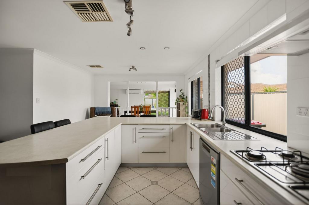 45 Guadalupe Dr, Ballajura, WA 6066