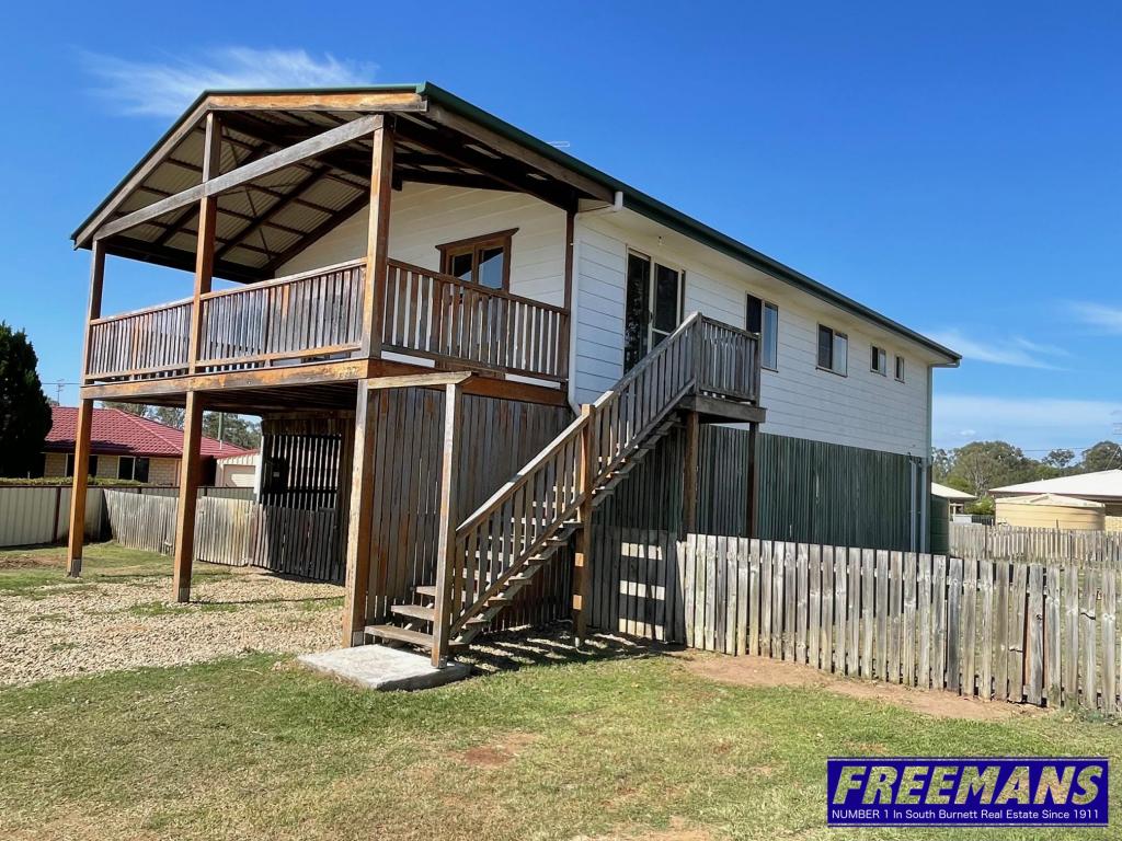 5 Avoca Pl, Nanango, QLD 4615